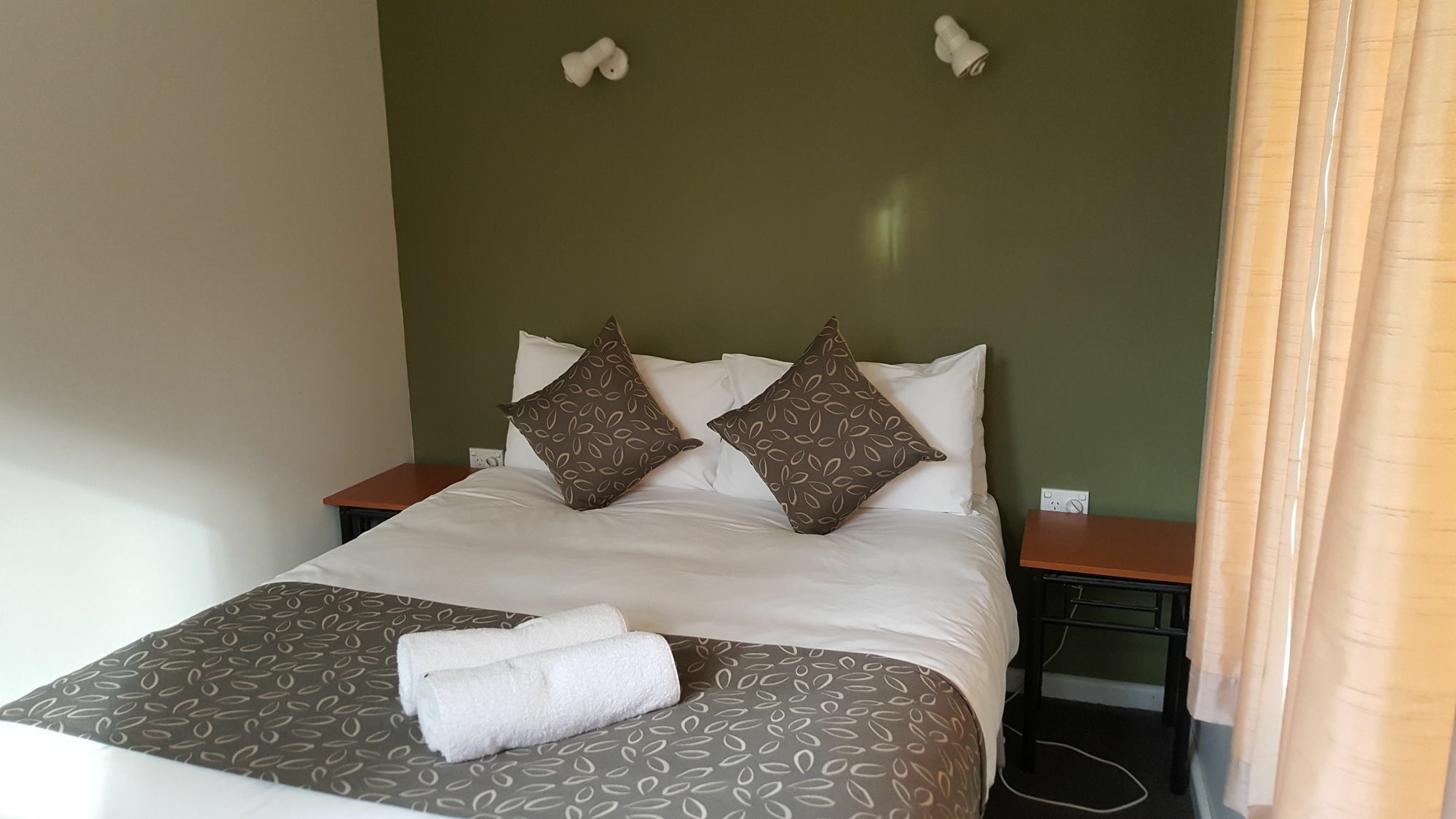 Breeze Holiday Parks - Grampians Halls Gap Bagian luar foto
